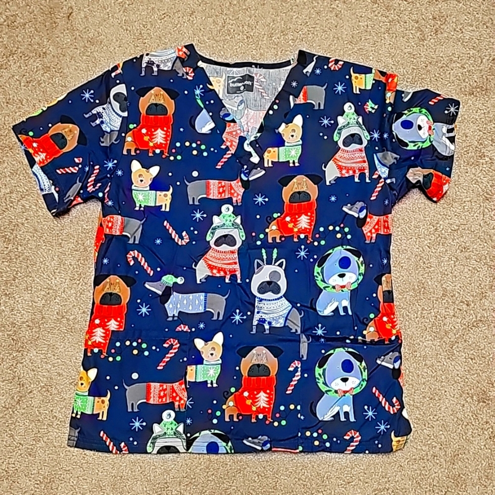 Uniform Advantage Buttersoft Christmas Scrub Top